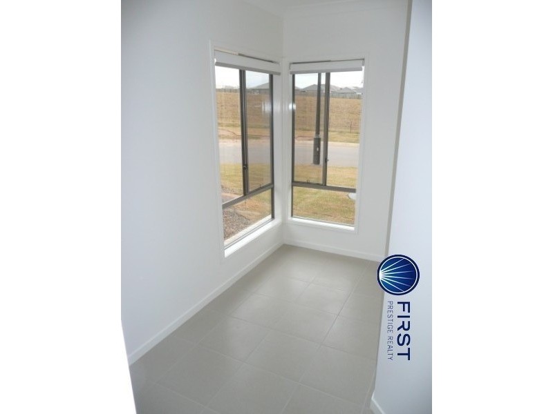 17 Elderflower Cct, Griffin QLD 4503