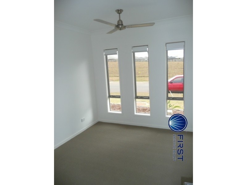 17 Elderflower Cct, Griffin QLD 4503