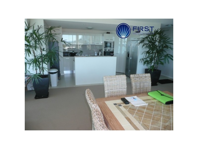 6-12 Oxley Avenue, Woody Point QLD 4019