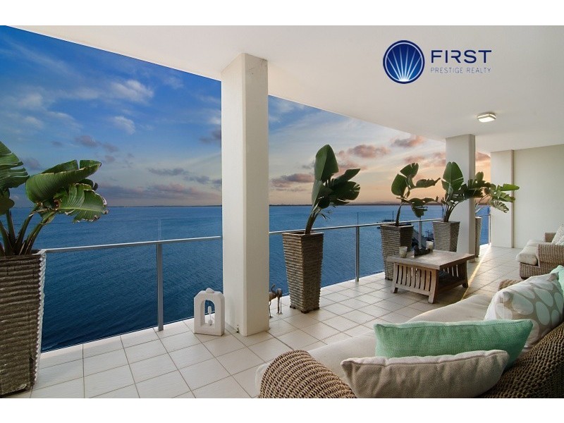 6-12 Oxley Ave, Woody Point QLD 4019