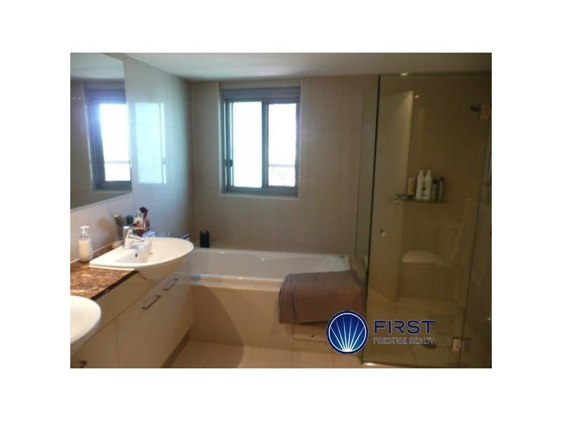 6-12 Oxley Avenue, Woody Point QLD 4019