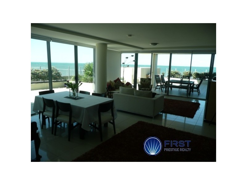 6-12 Oxley Avenue, Woody Point QLD 4019