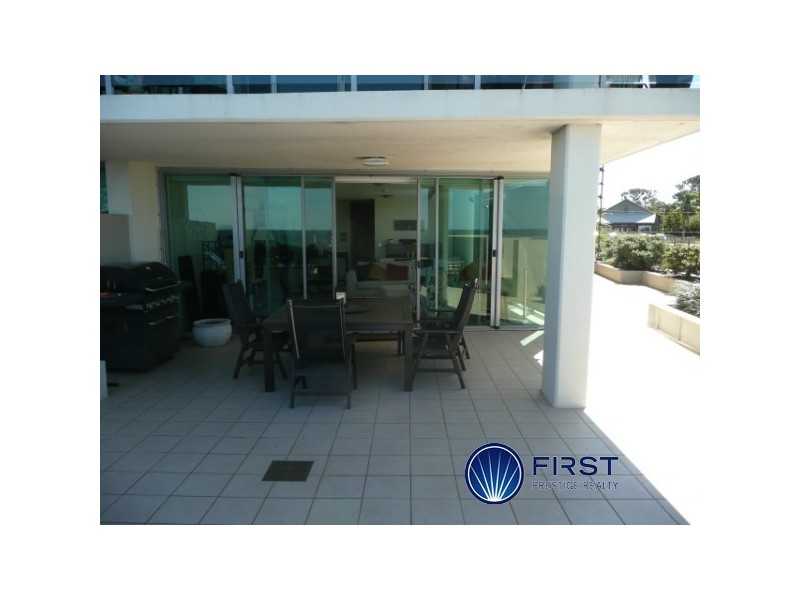 6-12 Oxley Avenue, Woody Point QLD 4019