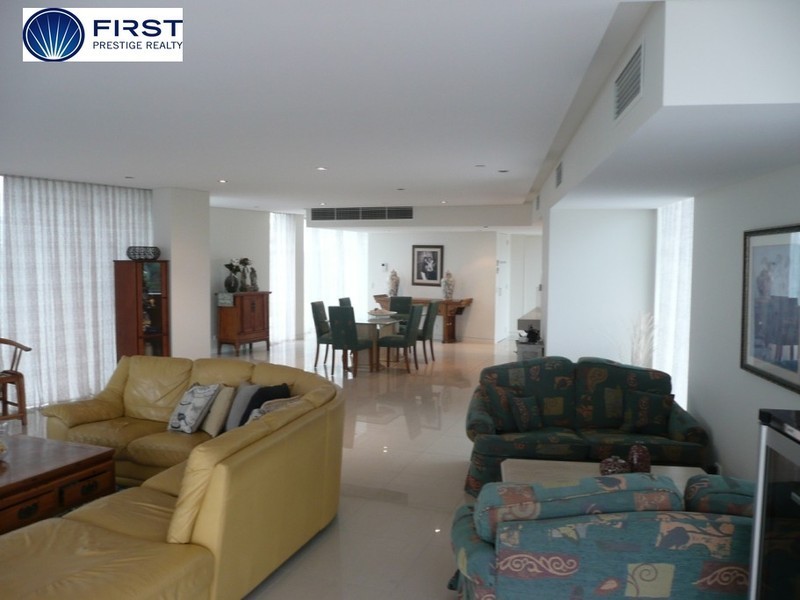 16 Prince Edward Parade, Redcliffe QLD 4020