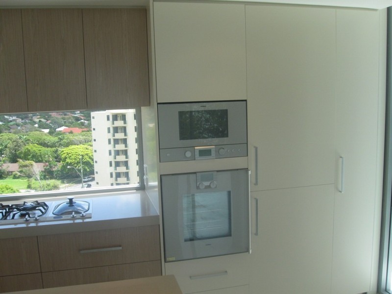 7 / 16 Prince Edward Parade, Redcliffe QLD 4020