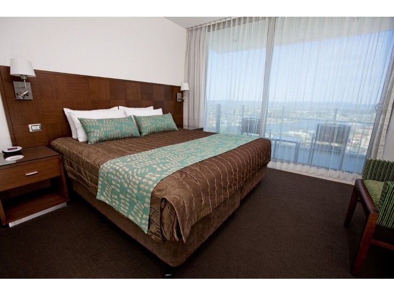 29/3018 Cnr of Hamilton Ave and Surfers Paradise Blvd, Surfers Paradise QLD 4217