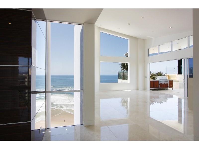 13/1 Northcliffe Terrace, Surfers Paradise QLD 4217