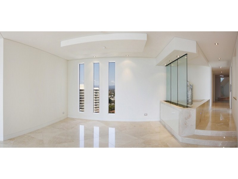 3/1 Northcliffe Terrace, Surfers Paradise QLD 4217