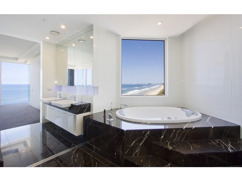 12/1 Northcliffe Terrace, Surfers Paradise QLD 4217