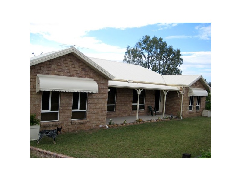 8 Lowien, Kensington Grove QLD 4341