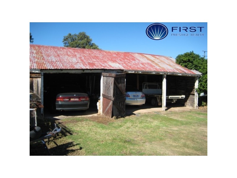 27 Taylor Street, Cecil Plains QLD 4407