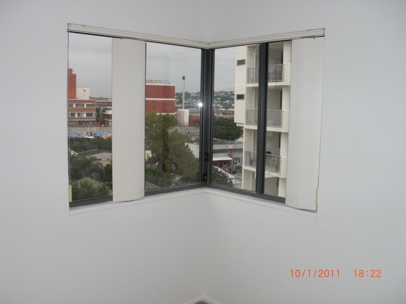 1074/18 Manning, Milton QLD 4064