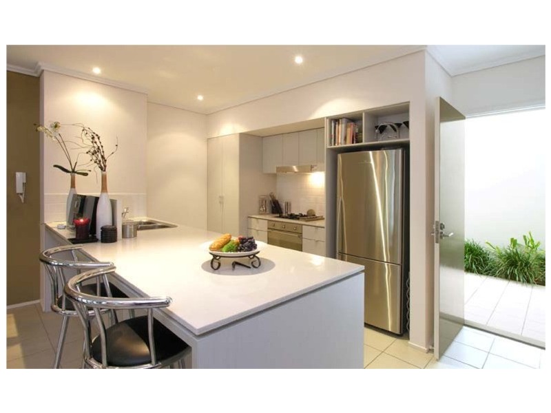 20a Manning, Milton QLD 4064