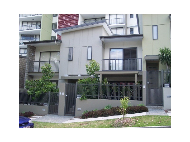 2014/18 Manning, Milton QLD 4064