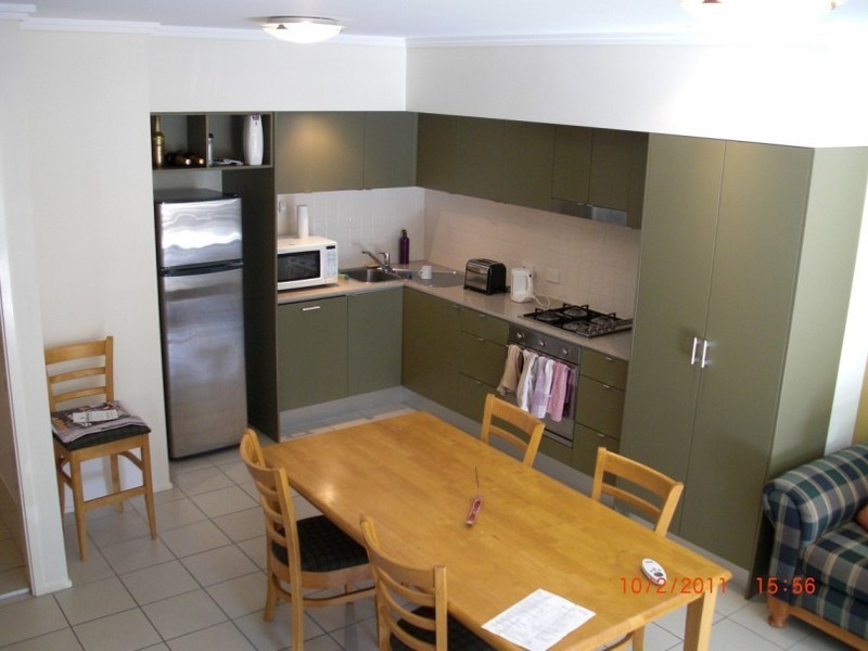 2014/18 Manning, Milton QLD 4064