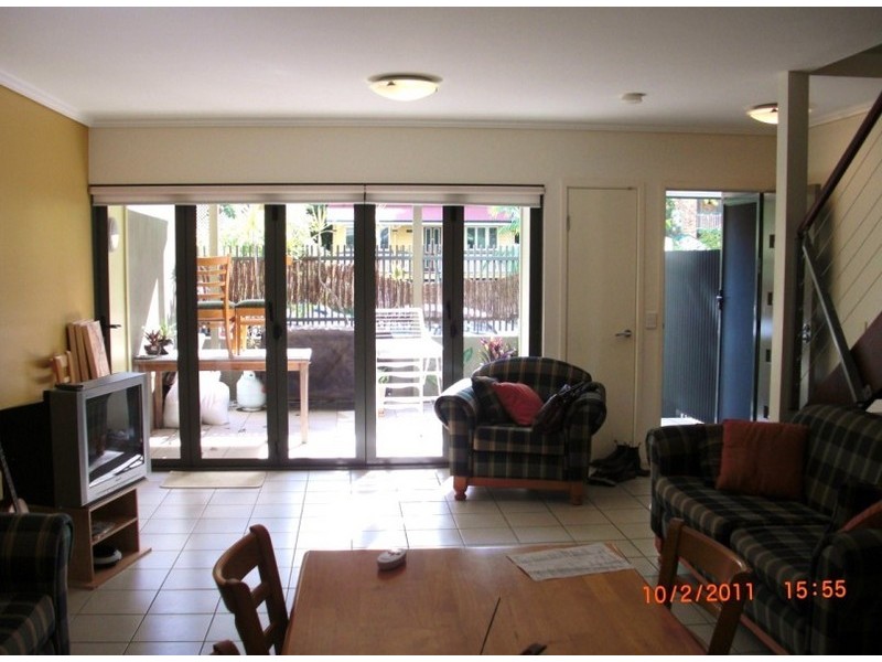 2014/18 Manning, Milton QLD 4064