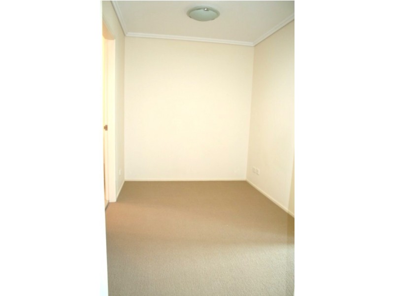 2014/18 Manning, Milton QLD 4064