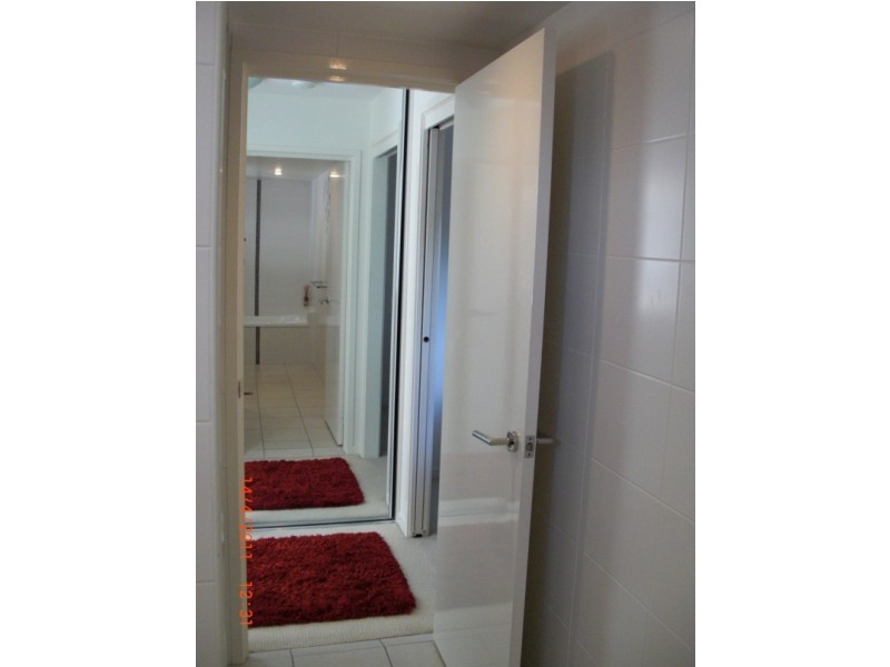 19/15 Walsh Street, Milton QLD 4064