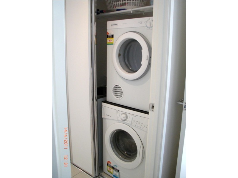 19/15 Walsh Street, Milton QLD 4064