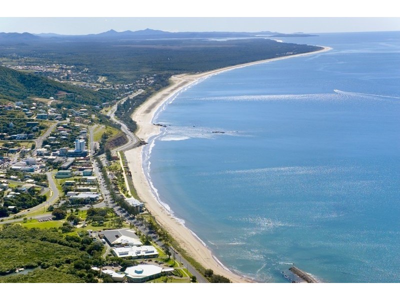 1 Cnr Adelaide and Cliff Streets, Yeppoon QLD 4703