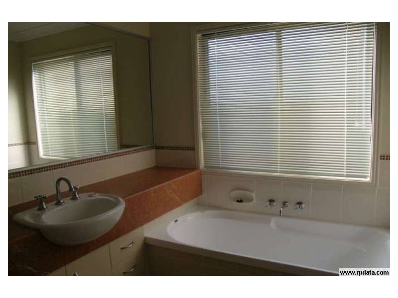 15 College, North Lakes QLD 4509