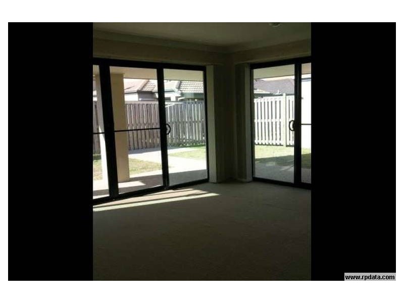 15 College, North Lakes QLD 4509