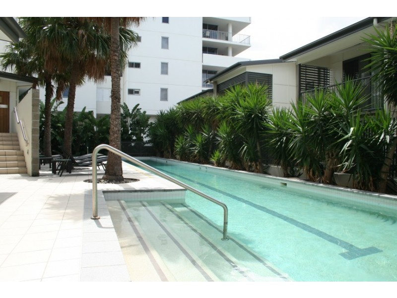 1053/18 Manning Street, Milton QLD 4064