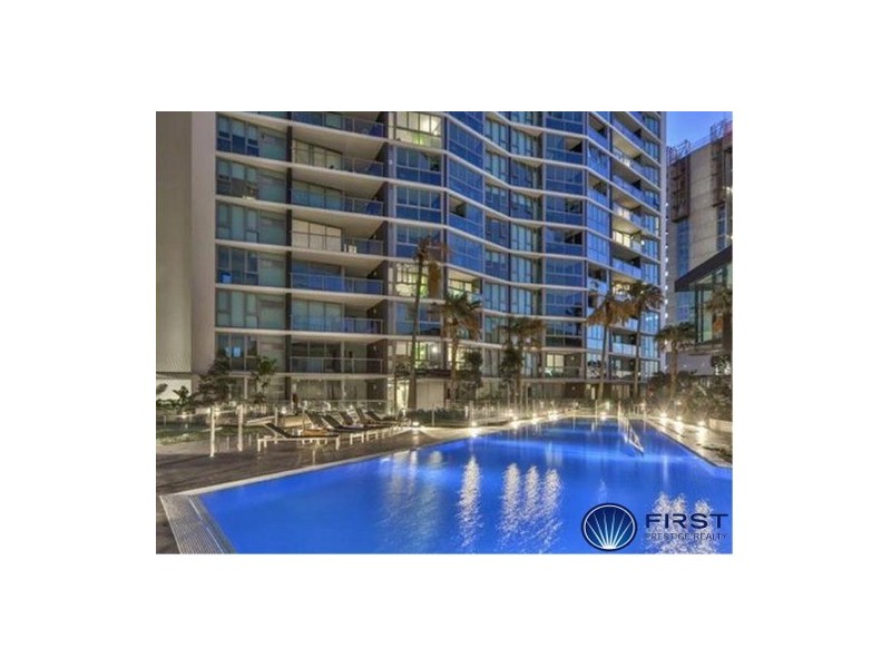 8 Harbour Road, Hamilton QLD 4007