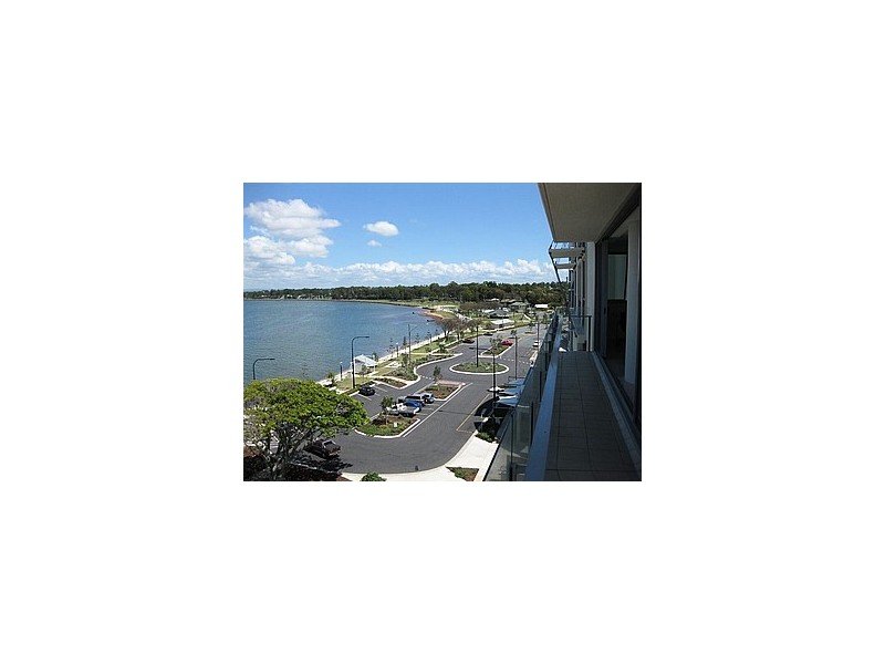 6-12 Oxley Avenue, Woody Point QLD 4019