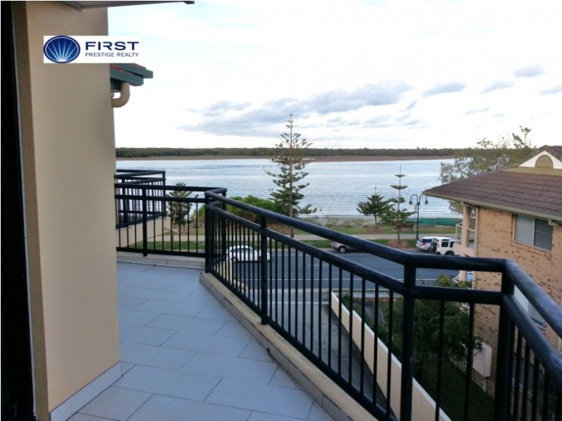 28/452 Marine Parade, Biggera Waters QLD 4216