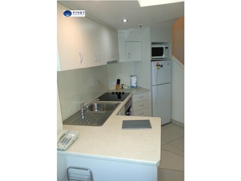 28/452 Marine Parade, Biggera Waters QLD 4216