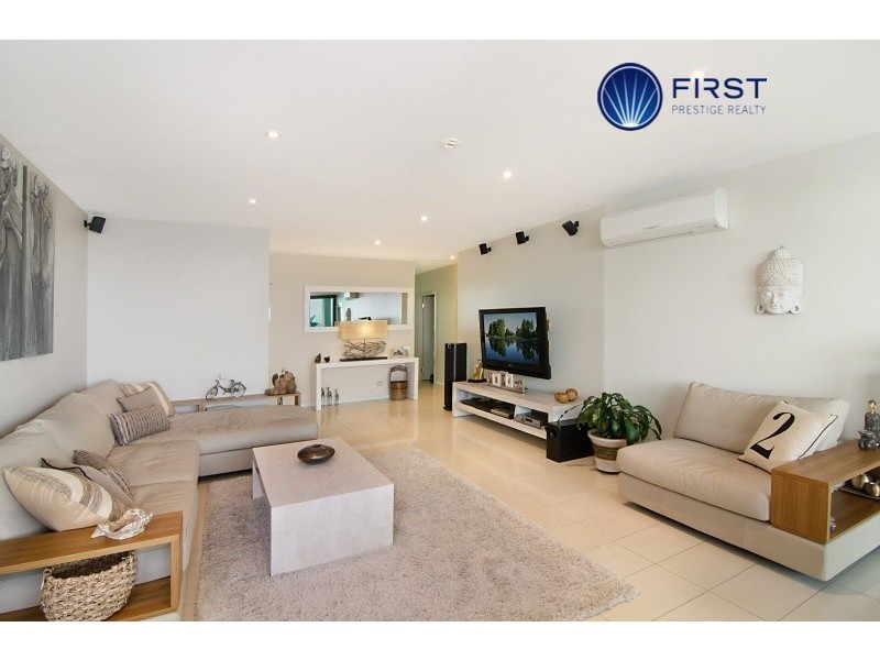 6-12 Oxley Avenue, Woody Point QLD 4019