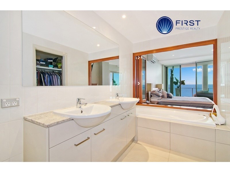 6-12 Oxley Avenue, Woody Point QLD 4019