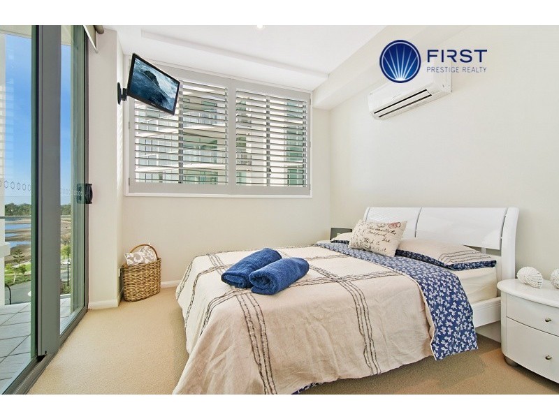 6-12 Oxley Avenue, Woody Point QLD 4019