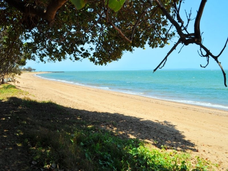 13/16 Prince Edward Parade, Redcliffe QLD 4020