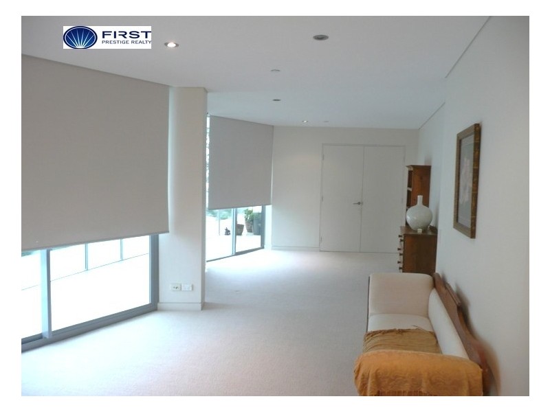 13/16 Prince Edward Parade, Redcliffe QLD 4020