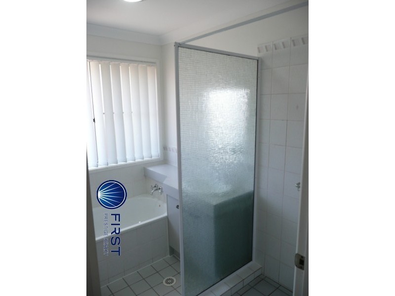 18 Alicia CT, Camira QLD 4300