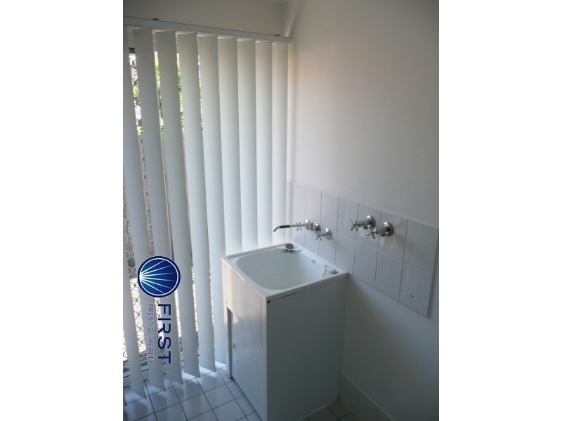 18 Alicia CT, Camira QLD 4300