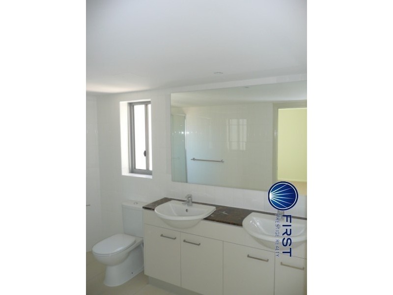 6-12 Oxley Avenue, Woody Point QLD 4019