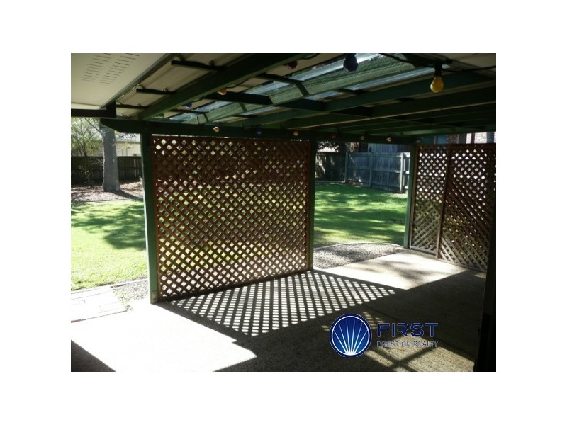 18 Alicia CT, Camira QLD 4300