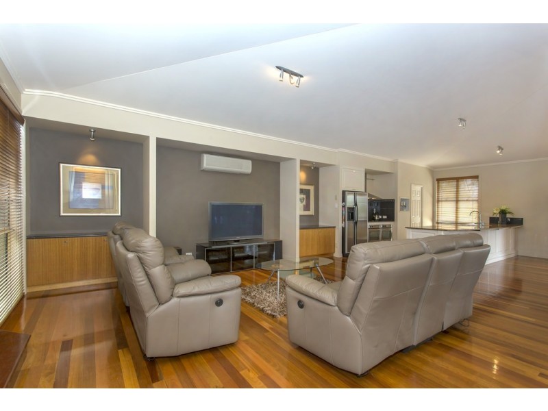 56 Cressbrook Drive, Albany Creek QLD 4035