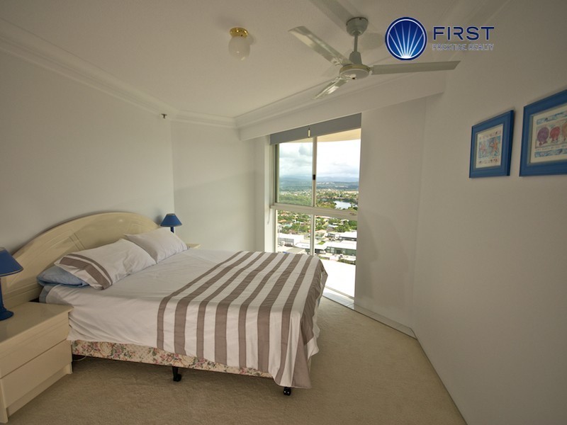 22E/238 The Esplanade, Miami QLD 4220