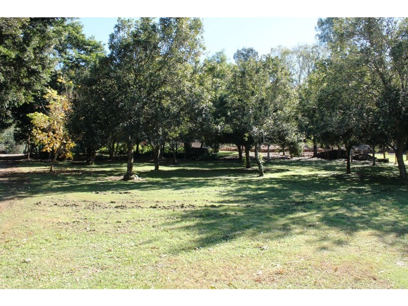 80 to 82 Benowa Street, Tamborine Mountain QLD 4272