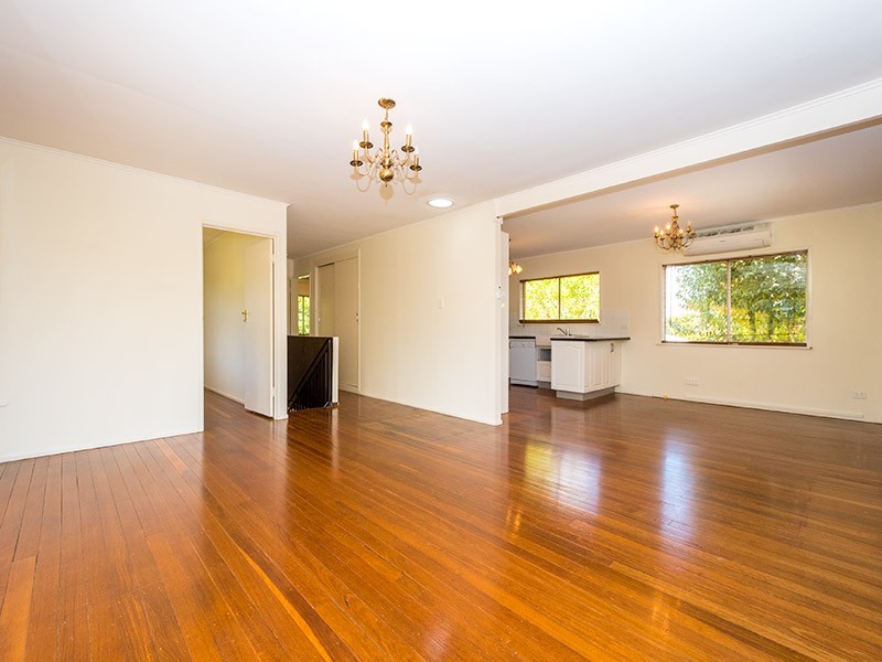 1 Manitzky, Tamborine Mountain QLD 4272