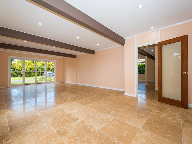 1 Manitzky, Tamborine Mountain QLD 4272