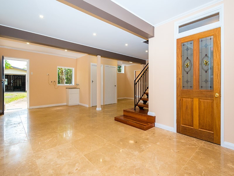 1 Manitzky, Tamborine Mountain QLD 4272