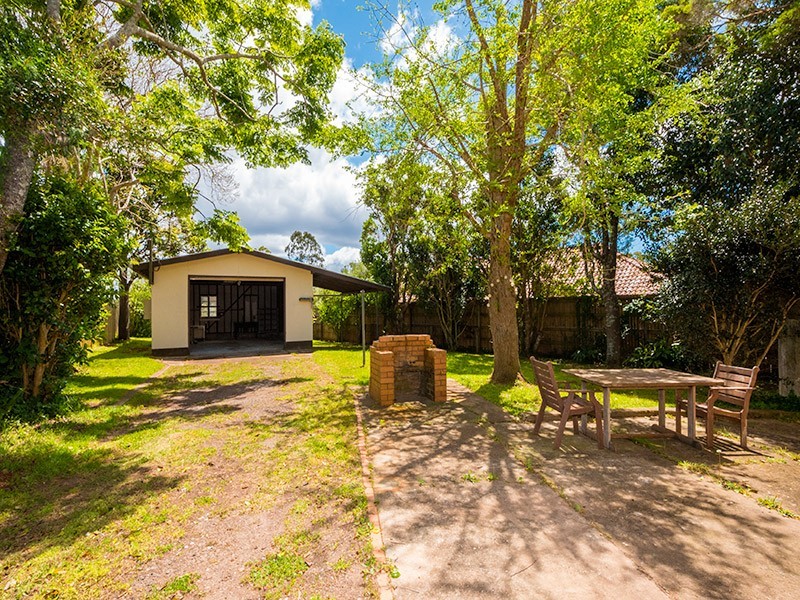 1 Manitzky, Tamborine Mountain QLD 4272