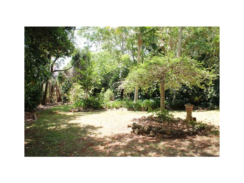 21 Bateke Road, Tamborine Mountain QLD 4272