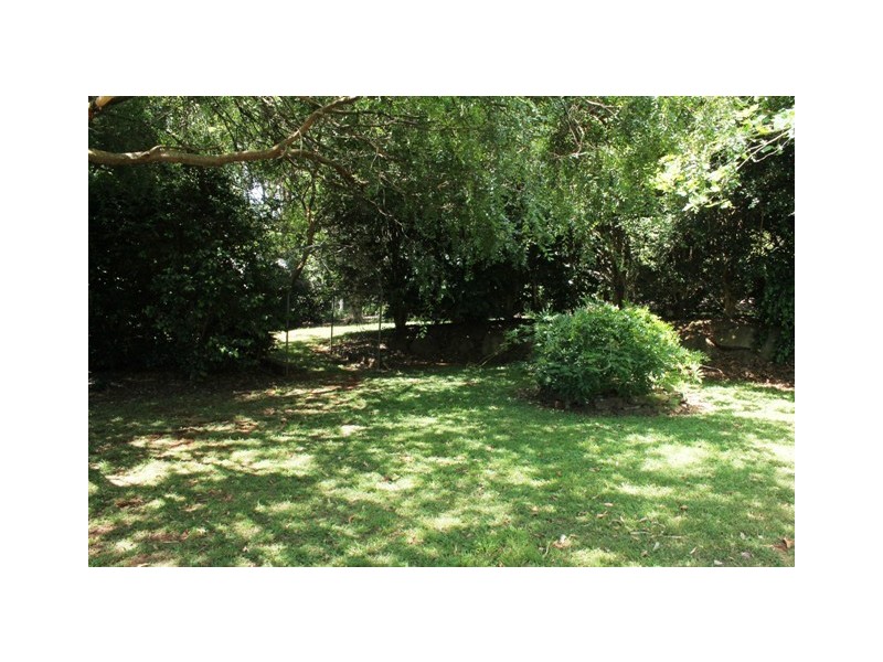 21 Bateke Road, Tamborine Mountain QLD 4272
