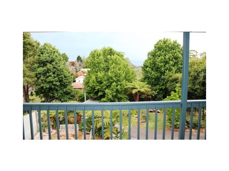 70 Pacific Parade, Tamborine Mountain QLD 4272